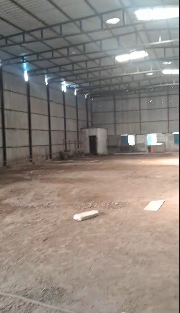 COMMERCIAL SPACE RENT IN PORUR - 2.6 LAKHS